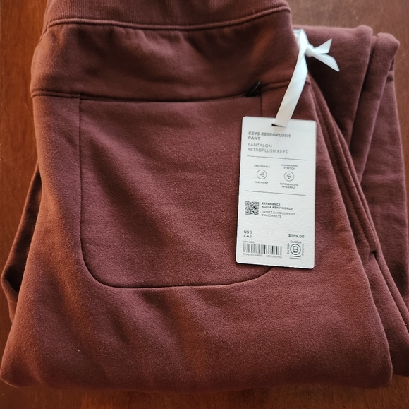 Athleta Retroplush Pant Size Small Cherrywood - Picture 5 of 9